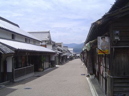 脇町・うだつ通り