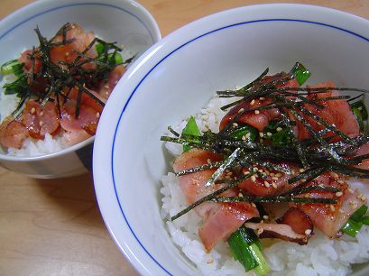 シャキシャキねぎベーコン丼