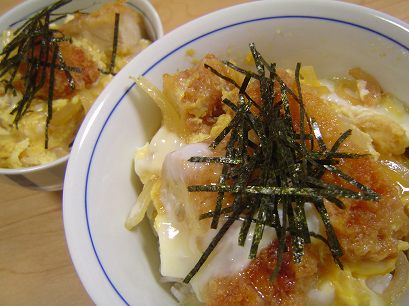 やすみのひのかんたんカツ丼