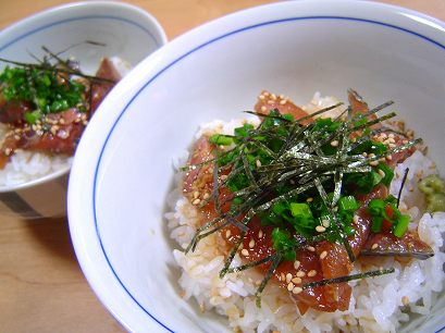 ブリのあつめし丼